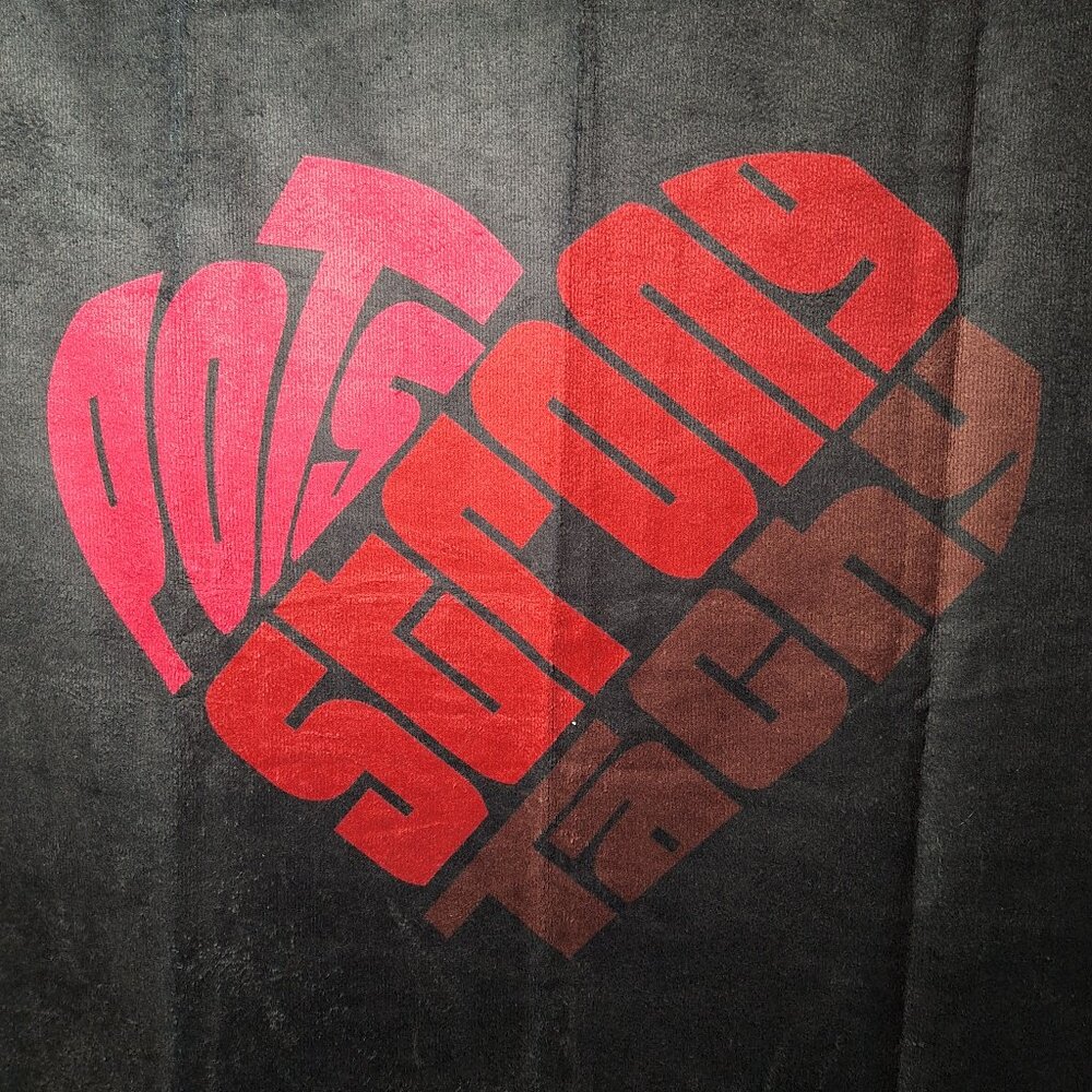 NWOT P.O.T.S. Strong Tachy Heart Beach Towel